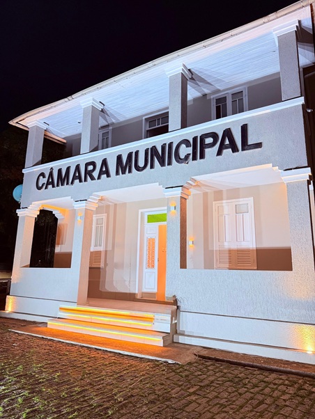 Câmara de Areal inaugura nova sede administrativa