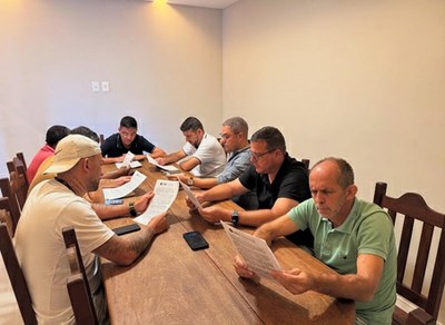 Vereadores realizam primeira reunião do ano