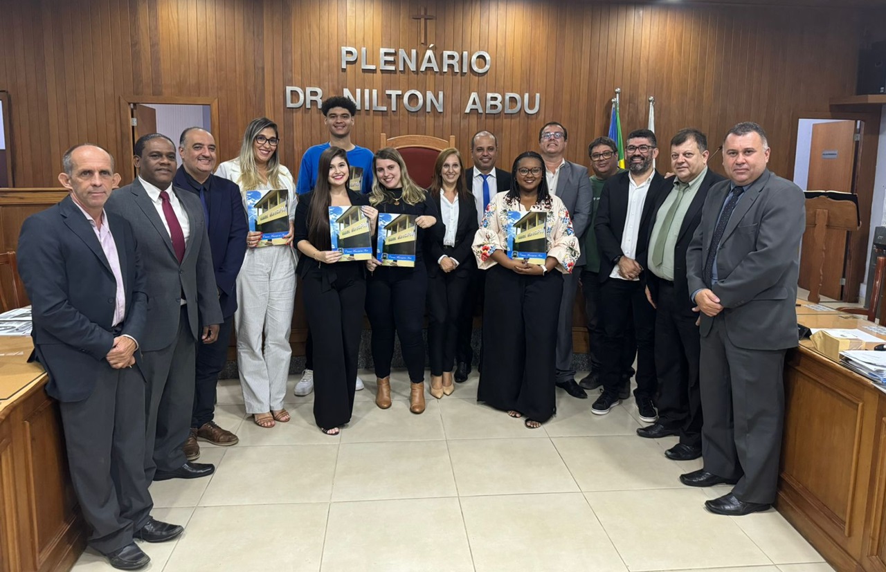 Equipe da Controladoria Geral do Município é homenageada com moção de aplausos